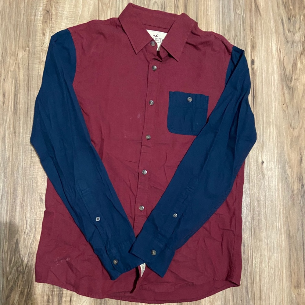 Hollister Causal Men Blue Red Button Down S